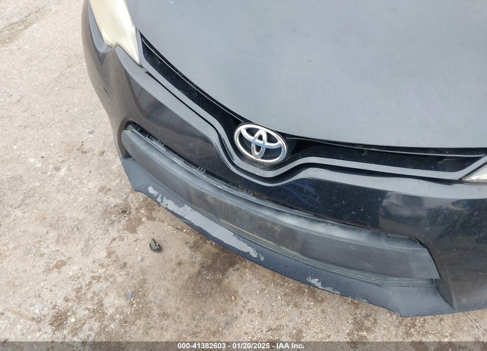 2014 TOYOTA COROLLA VIN: 5YFBURHEXEP082950