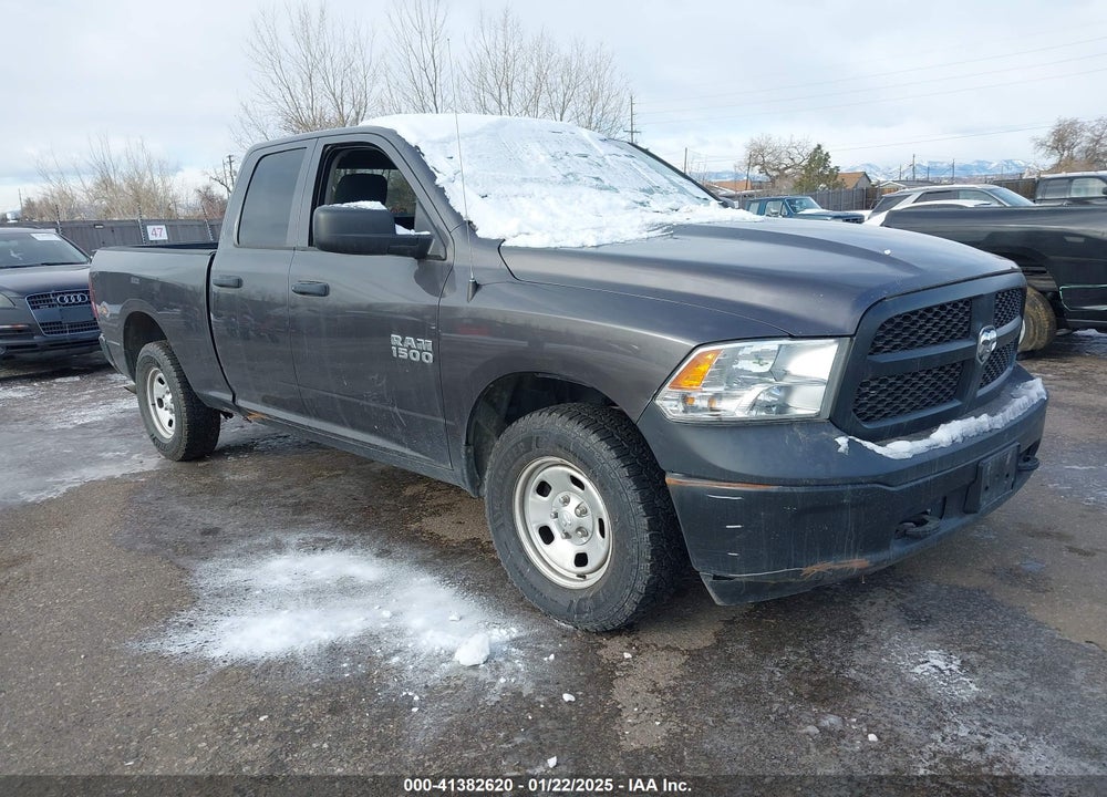 2018 RAM 1500 VIN: 1C6RR7FG3JS285039