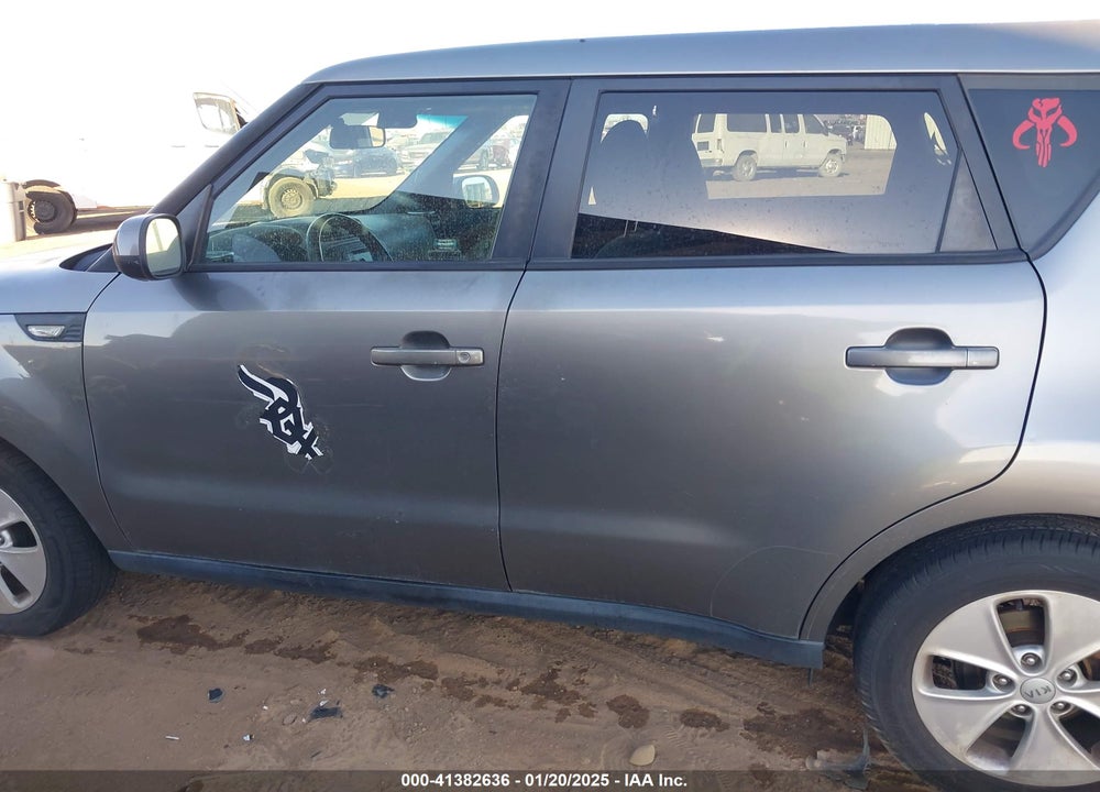 2014 KIA SOUL VIN: KNDJN2A27E7047428