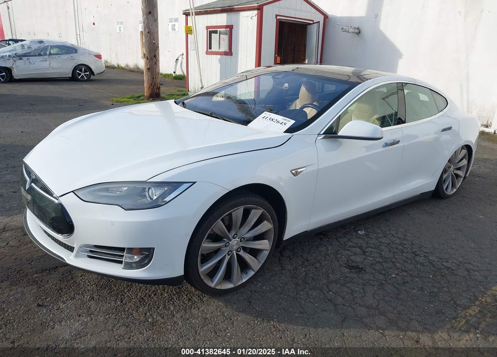 2014 TESLA MODEL S VIN: 5YJSA1H1XEFP62494
