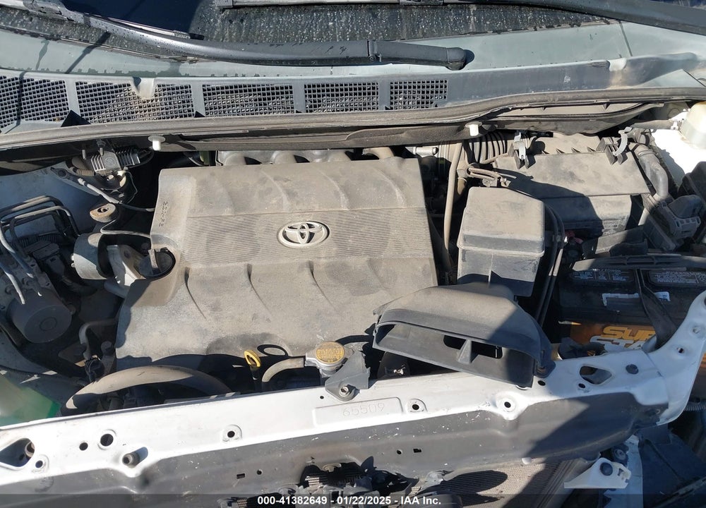 2015 TOYOTA SIENNA LE 8 PASSENGER VIN: 5TDKK3DC0FS541189