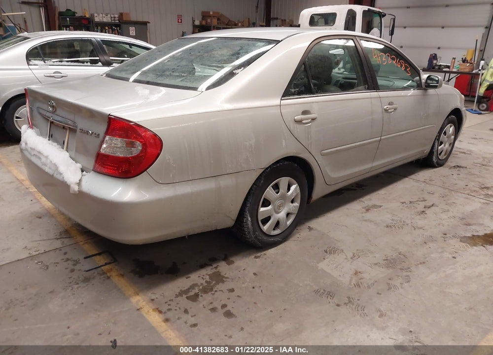 2003 TOYOTA CAMRY LE VIN: 4T1BE32K93U147095