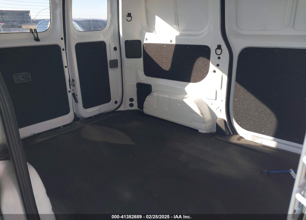 2021 NISSAN NV200  CARGO SV XTRONIC CVT VIN: 3N6CM0KN6MK703723