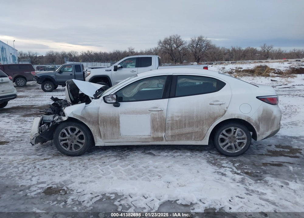 2017 TOYOTA YARIS IA VIN: 3MYDLBYV1HY176739