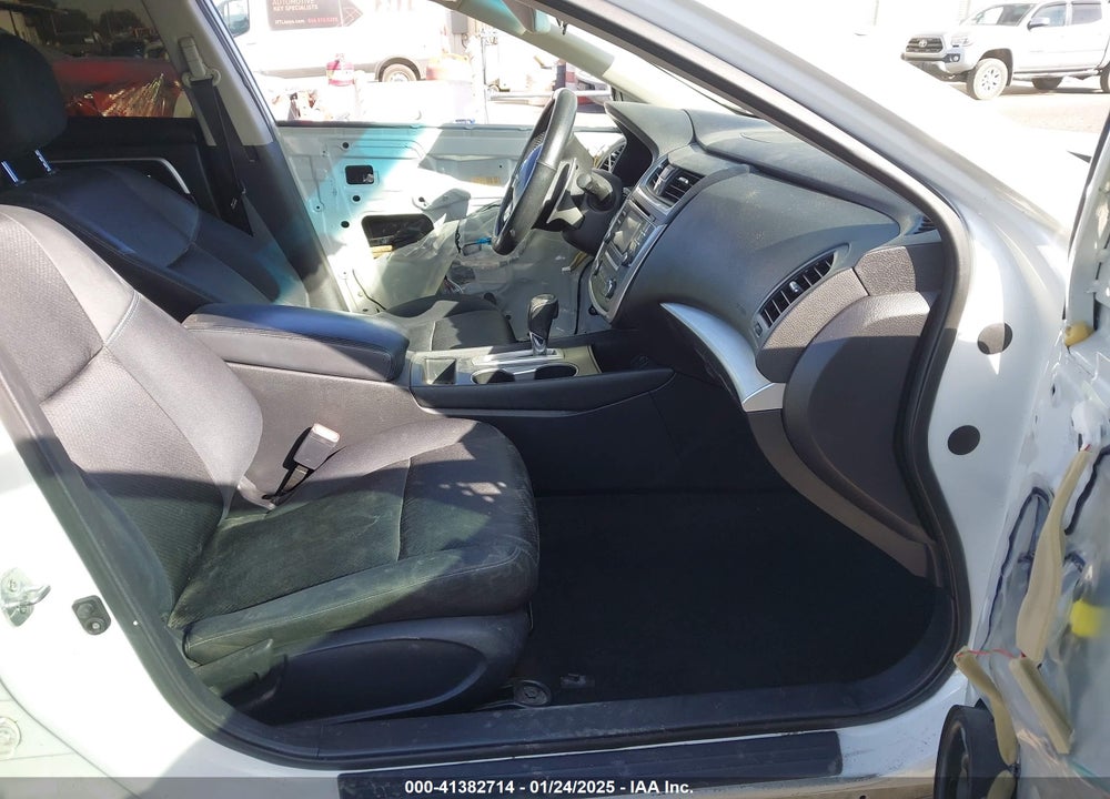 2016 NISSAN ALTIMA VIN: 1N4AL3AP3GC242773