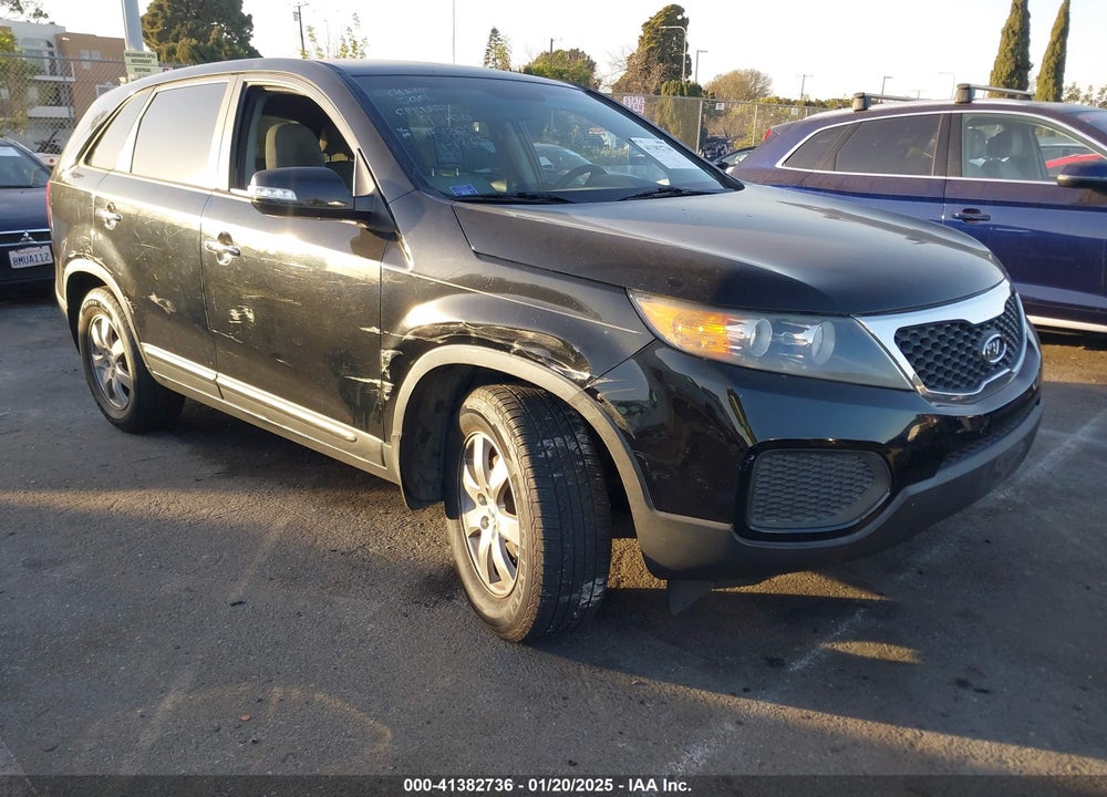 2012 KIA SORENTO LX VIN: 5XYKT3A10CG284303