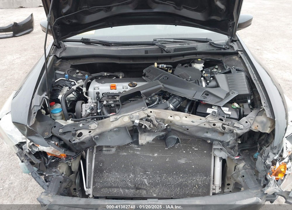 2011 HONDA ACCORD VIN: 1HGCP2F62BA131767