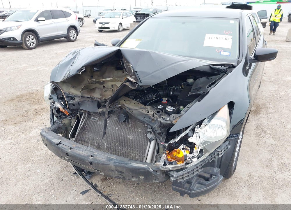 2011 HONDA ACCORD VIN: 1HGCP2F62BA131767