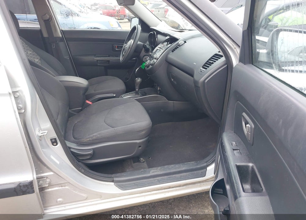 2010 KIA SOUL VIN: KNDJT2A26A7703523
