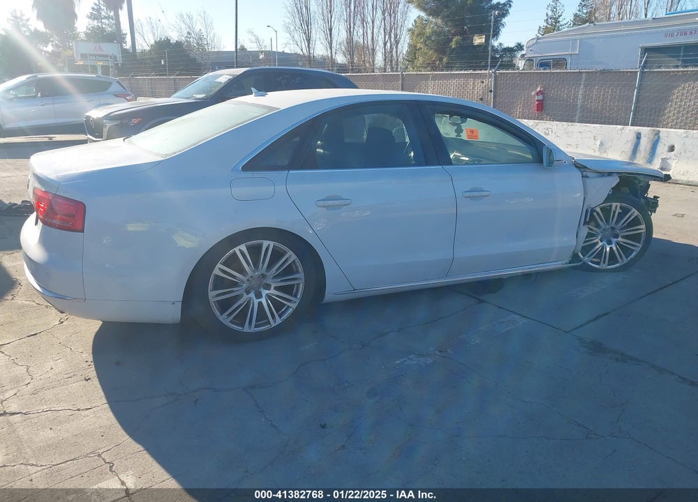 2014 AUDI A8 VIN: WAUAGAFD6EN005176