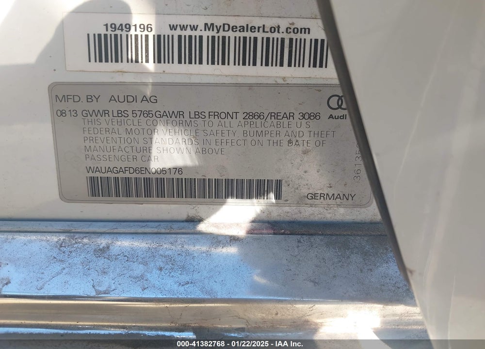 2014 AUDI A8 VIN: WAUAGAFD6EN005176