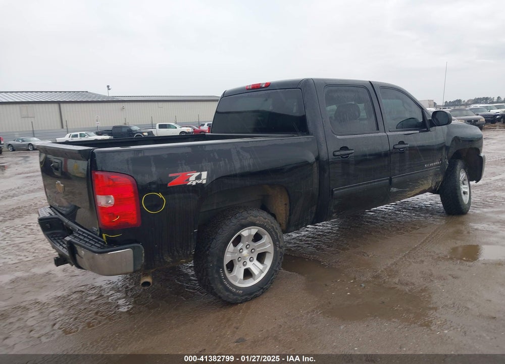2011 CHEVROLET SILVERADO 1500 LTZ VIN: 3GCPKTE36BG402262
