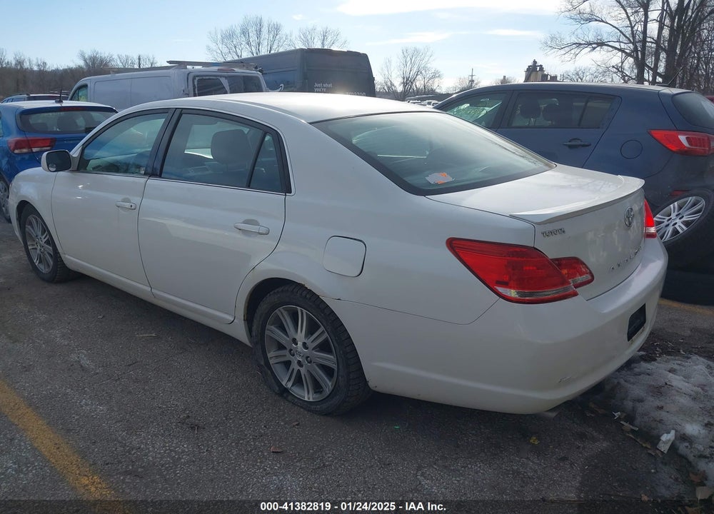 2005 TOYOTA AVALON TOURING VIN: 4T1BK36B45U032586
