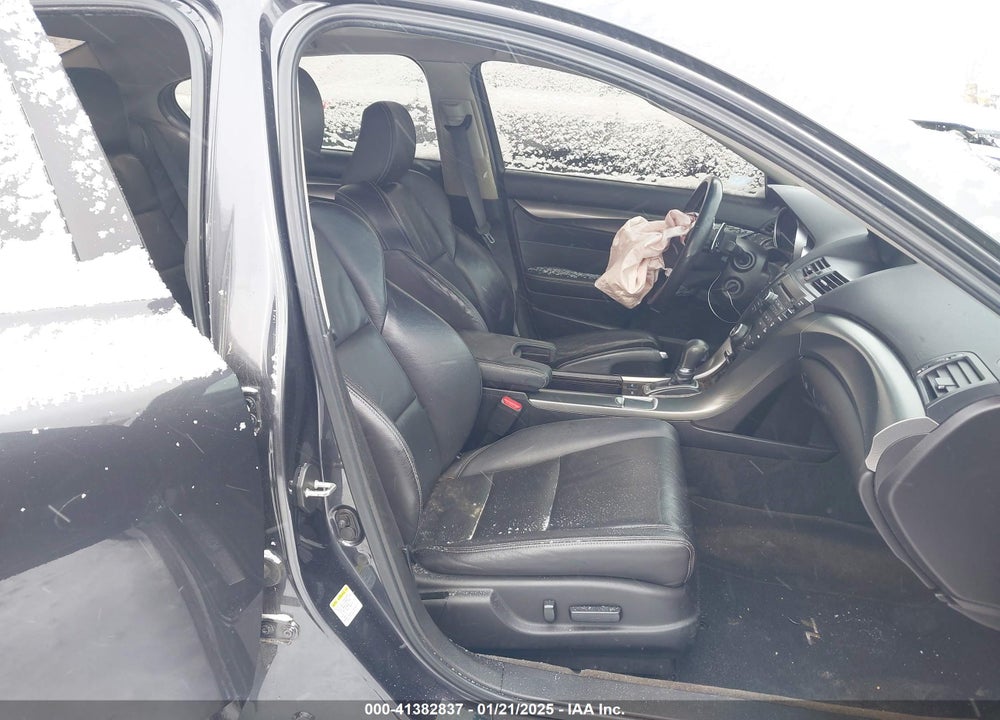 2013 ACURA TL VIN: 19UUA9F21DA002563