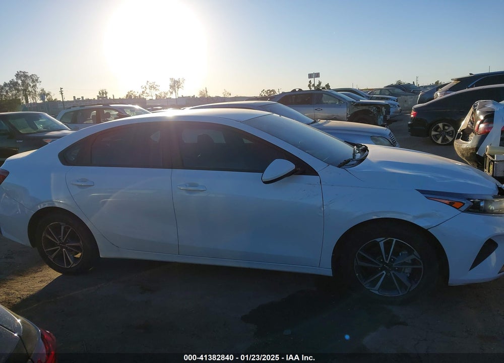 2022 KIA FORTE VIN: 3KPF24AD7NE456346