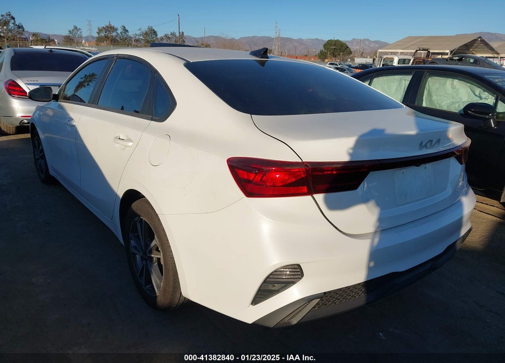 2022 KIA FORTE VIN: 3KPF24AD7NE456346