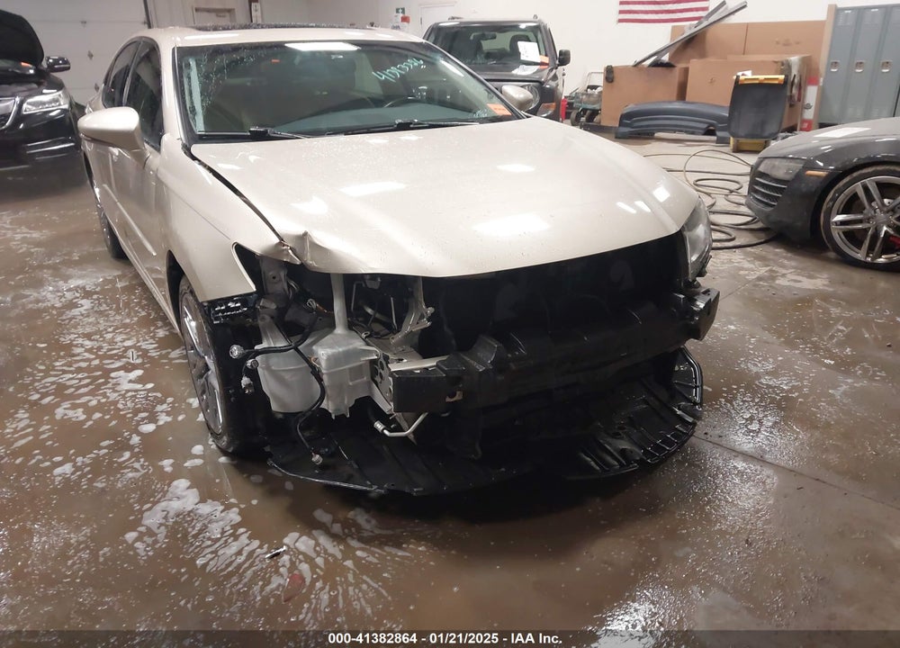 2013 LEXUS ES 350 VIN: JTHBK1GG5D2040515