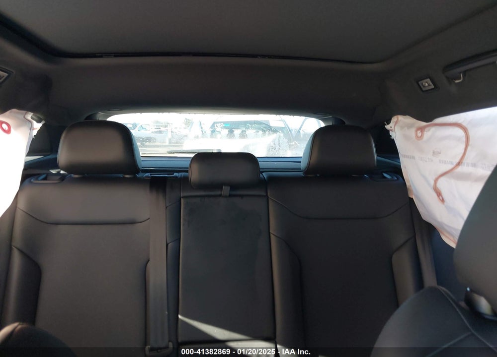 2022 VOLKSWAGEN ID.4 PRO S VIN: WVGKMPE25NP060804
