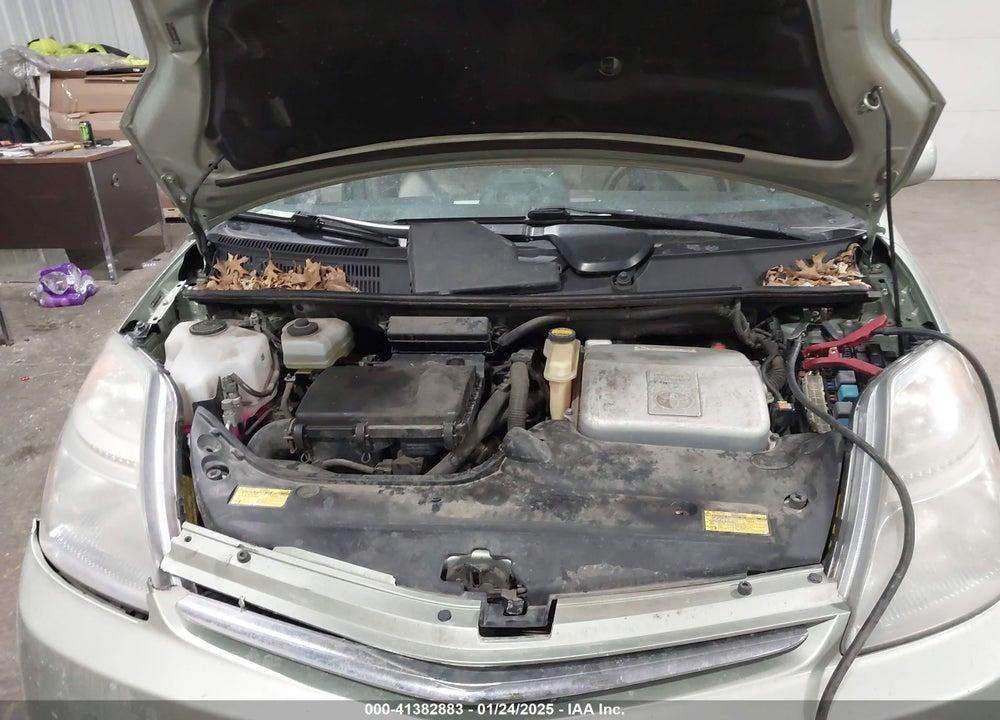 2008 TOYOTA PRIUS VIN: JTDKB20U087775516
