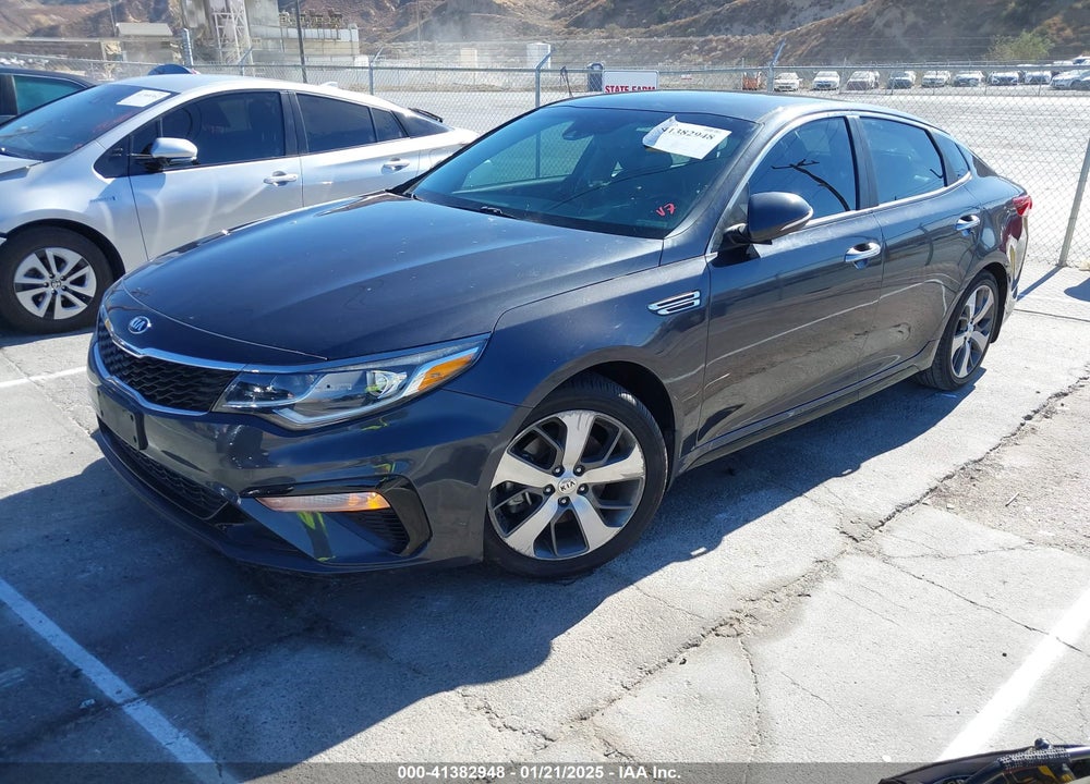 2019 KIA OPTIMA VIN: 5XXGT4L3XKG313593