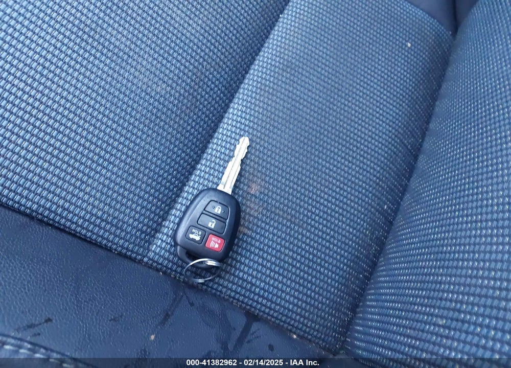2014 TOYOTA COROLLA VIN: 2T1BURHE1EC130819