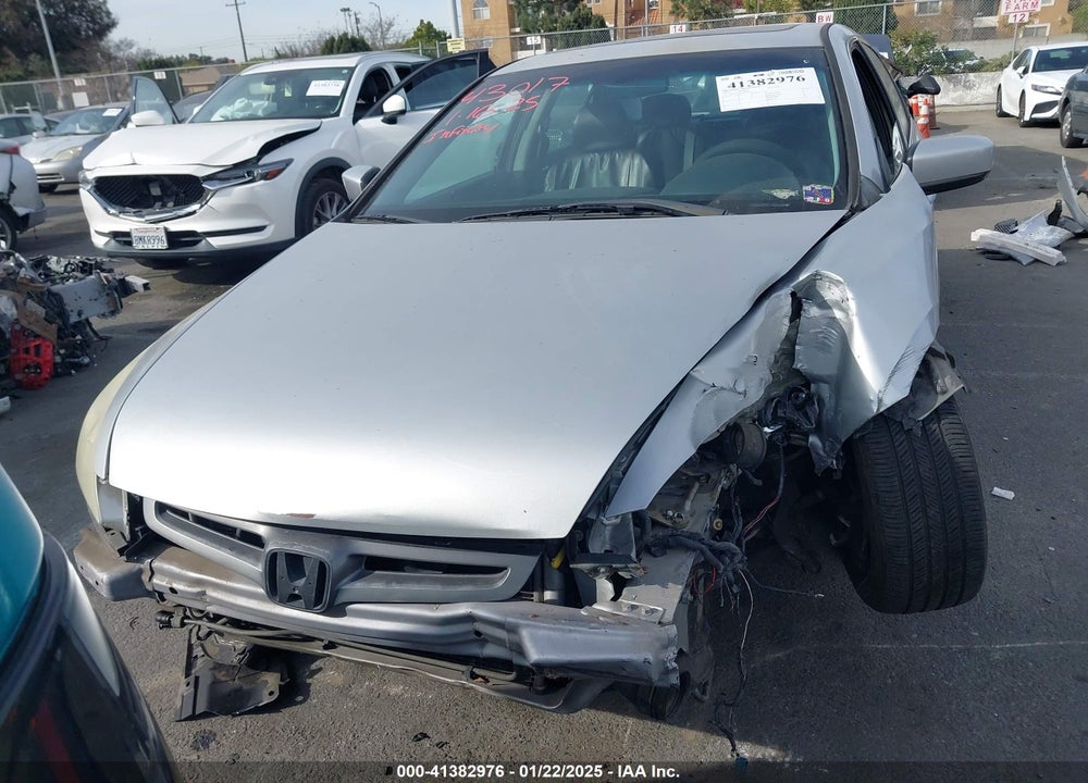 2003 HONDA ACCORD 3.0 EX VIN: 1HGCM66583A059269