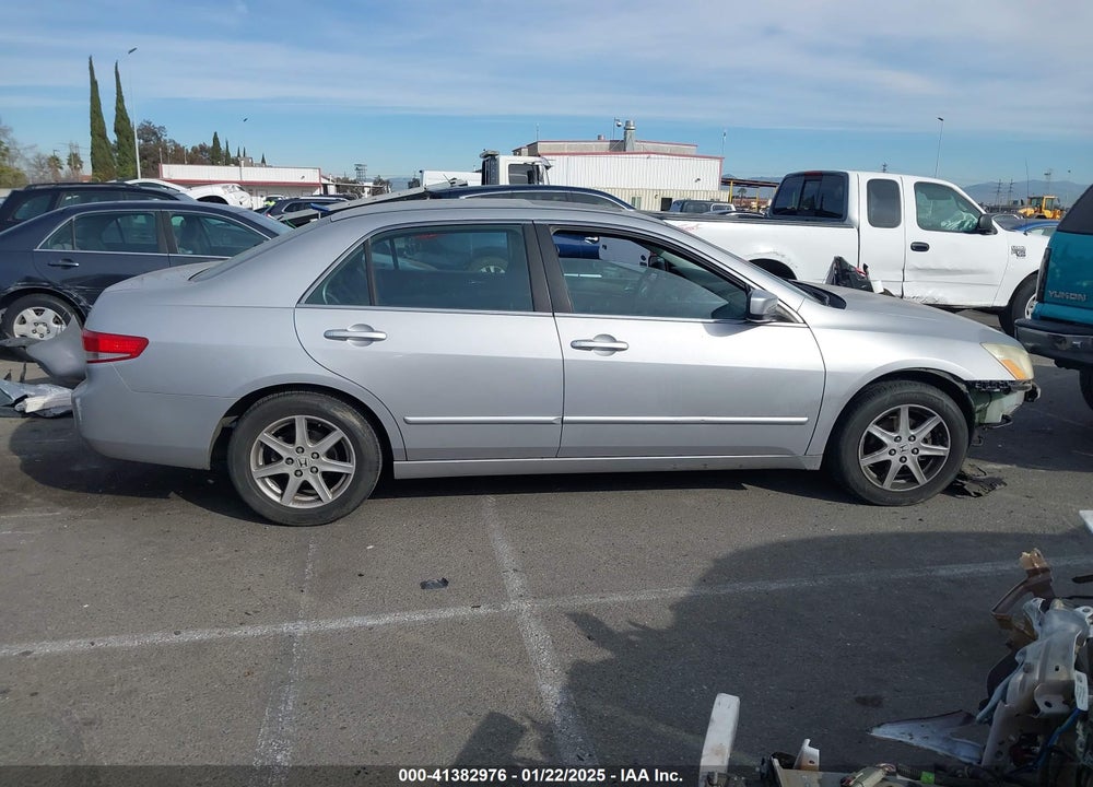 2003 HONDA ACCORD 3.0 EX VIN: 1HGCM66583A059269