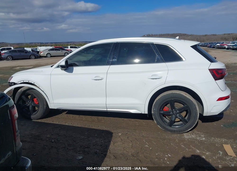 2022 AUDI Q5 PREMIUM 40 TFSI QUATTRO S TRONIC VIN: WA1ABAFY3N2073239