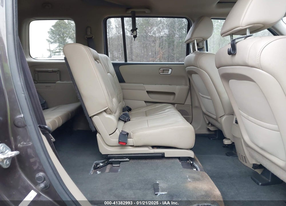 2013 HONDA PILOT VIN: 5FNYF4H54DB068866