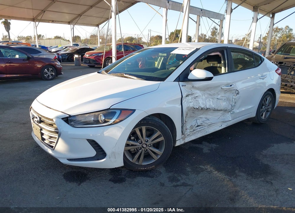 2018 HYUNDAI ELANTRA VIN: 5NPD84LF6JH304276