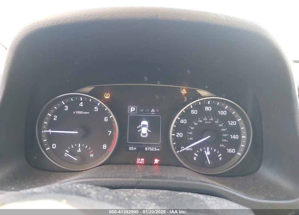 2018 HYUNDAI ELANTRA VIN: 5NPD84LF6JH304276