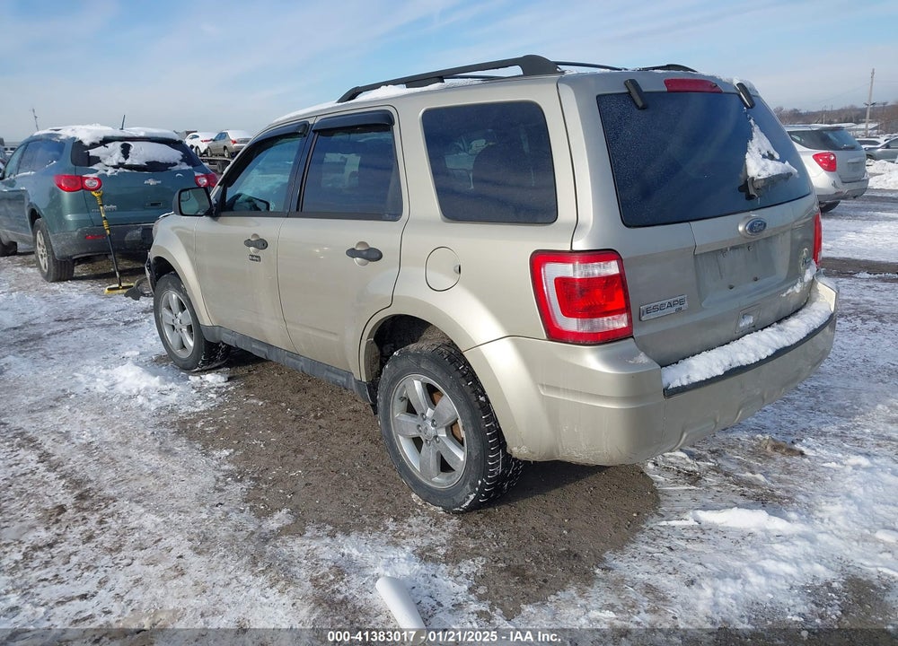 2011 FORD ESCAPE XLT VIN: 1FMCU9DG7BKB64216