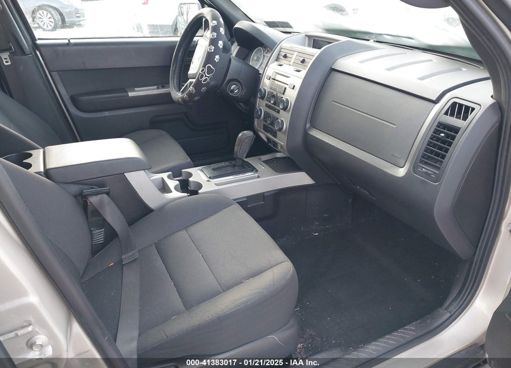 2011 FORD ESCAPE XLT VIN: 1FMCU9DG7BKB64216