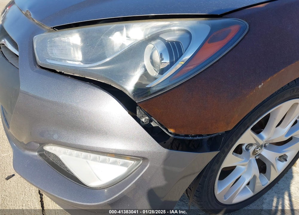 2013 HYUNDAI GENESIS VIN: KMHHU6KJ3DU108753