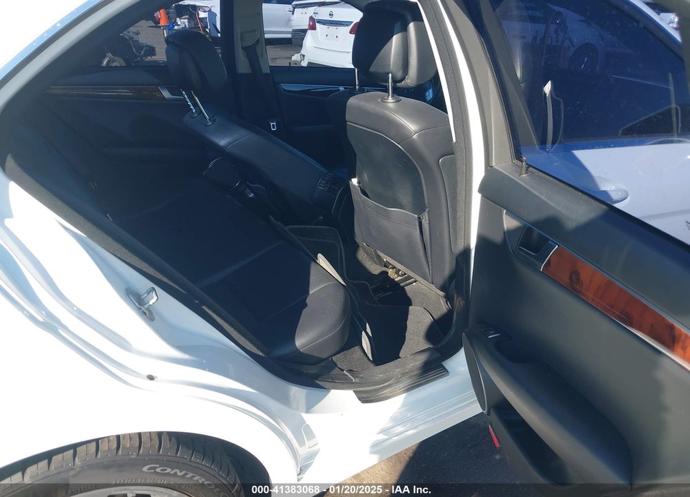2013 MERCEDES-BENZ C 300 VIN: WDDGF8AB1DR271393