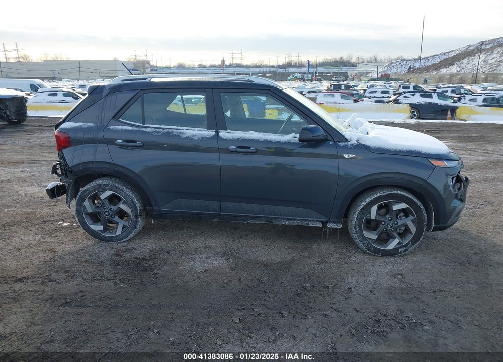 2023 HYUNDAI VENUE VIN: KMHRC8A3XPU274875
