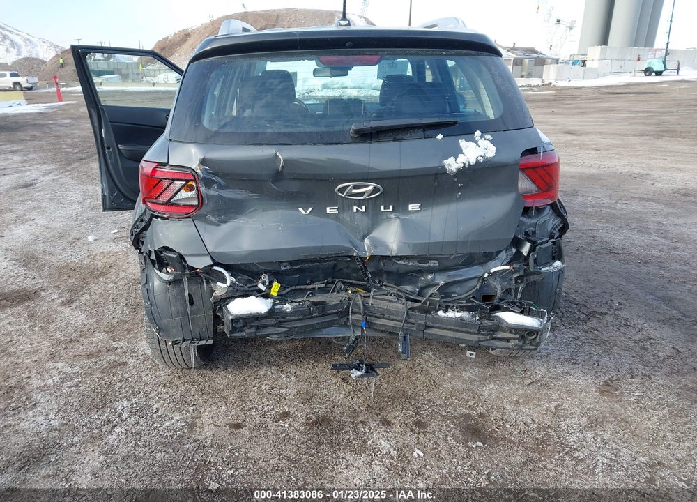 2023 HYUNDAI VENUE VIN: KMHRC8A3XPU274875