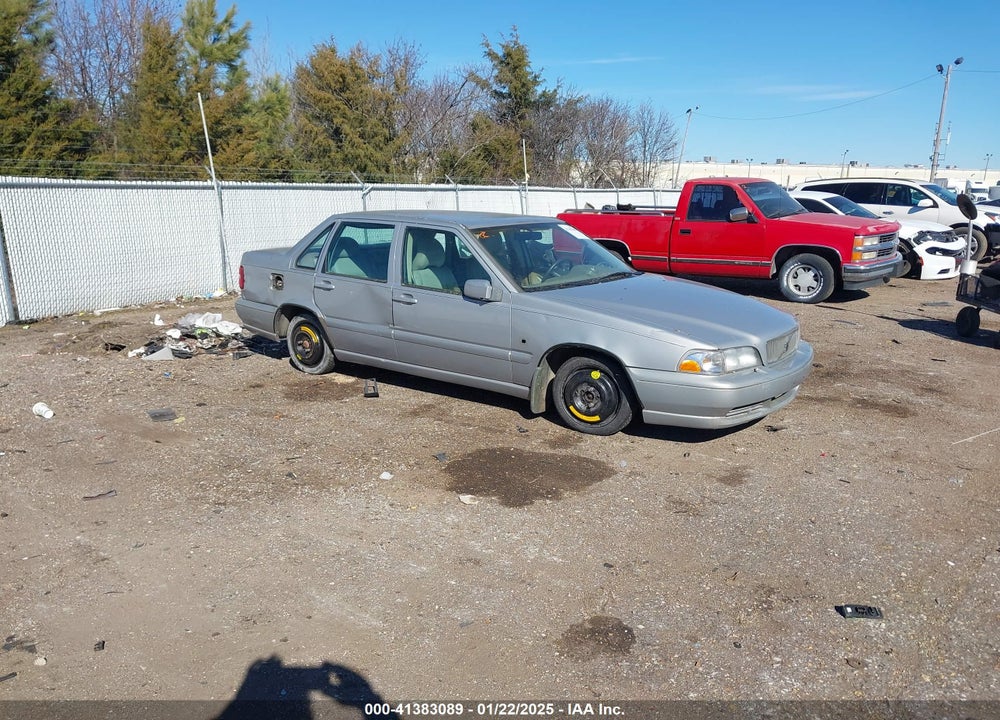 1999 VOLVO S70 GLT VIN: YV1LS56D4X2567657