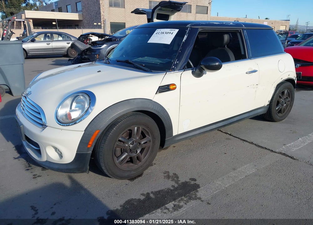 2012 MINI COOPER VIN: WMWSU3C56CT254981
