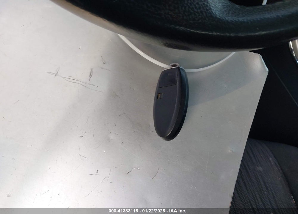2015 NISSAN SENTRA SV VIN: 3N1AB7APXFY272723