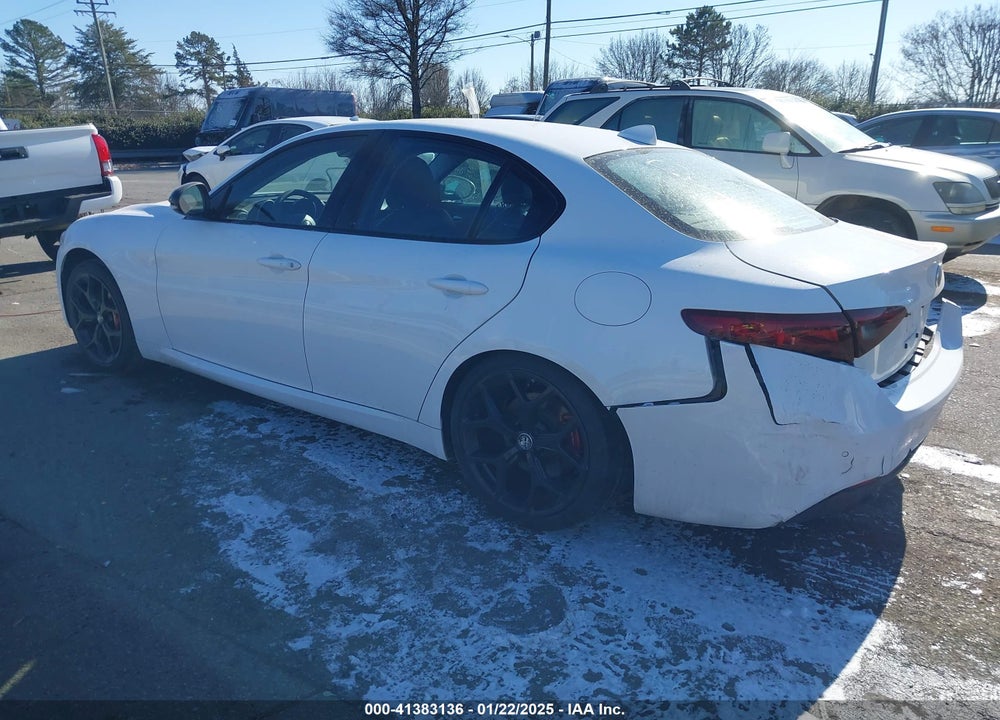 2020 ALFA ROMEO GIULIA VIN: ZARFAMAN6L7631460