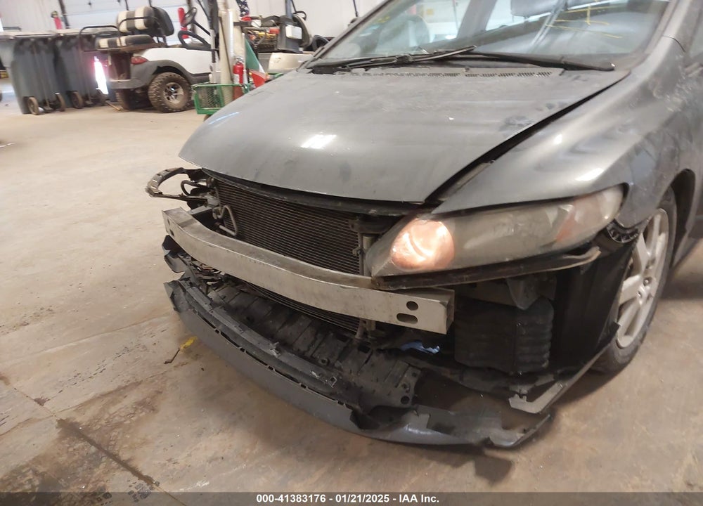 2011 HONDA CIVIC SDN VIN: 19XFA1F58BE007577