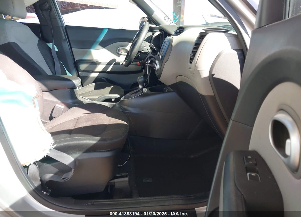 2017 KIA SOUL VIN: KNDJN2A25H7463529