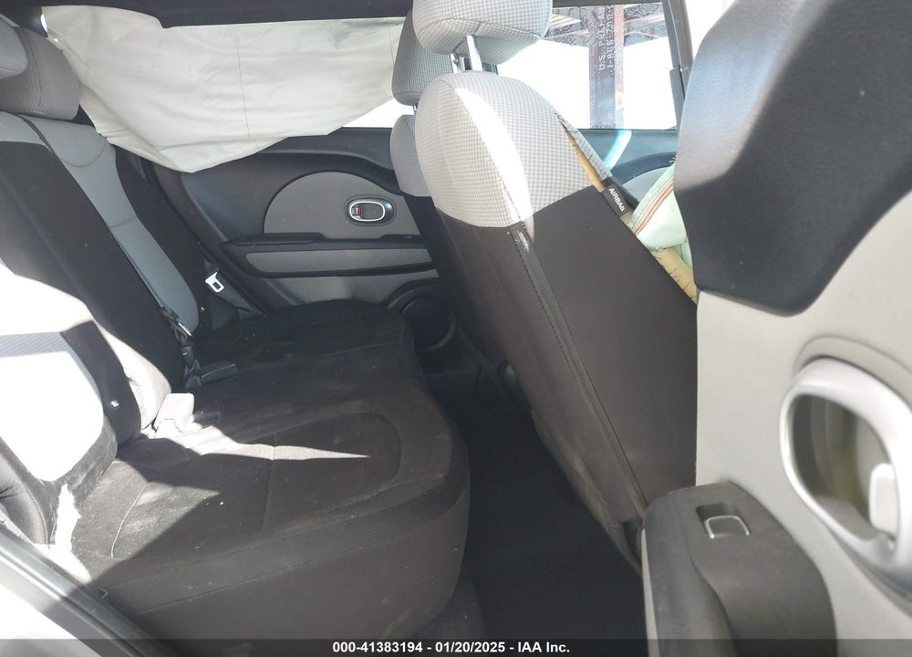 2017 KIA SOUL VIN: KNDJN2A25H7463529