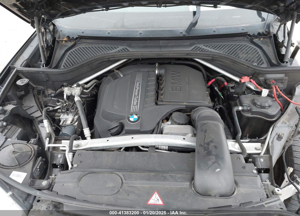 2014 BMW X5 SDRIVE35I VIN: 5UXKR2C56E0H31252