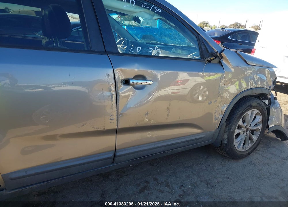 2015 KIA SORENTO EX V6 VIN: 5XYKU4A78FG643974