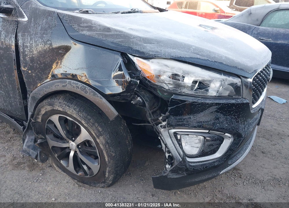 2018 KIA SORENTO 3.3L EX VIN: 5XYPH4A50JG390005