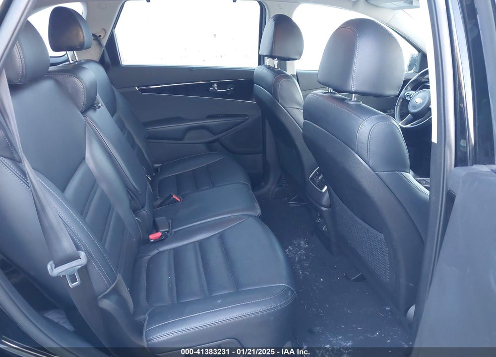 2018 KIA SORENTO 3.3L EX VIN: 5XYPH4A50JG390005