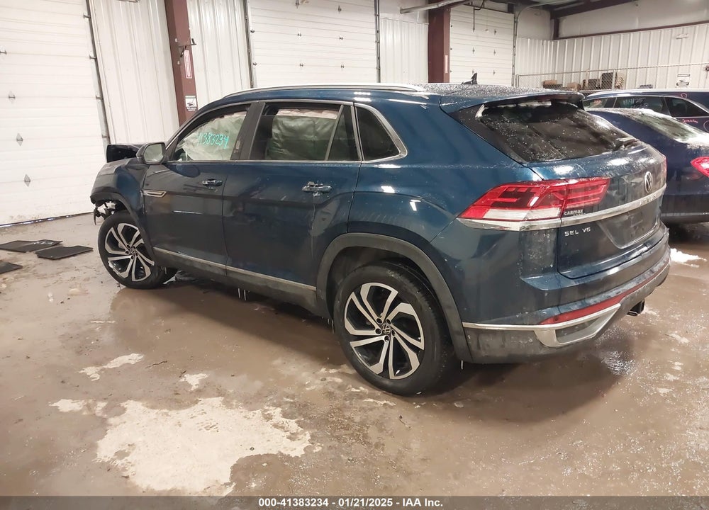 2022 VOLKSWAGEN ATLAS CROSS SPORT VIN: 1V2BE2CA4NC202659