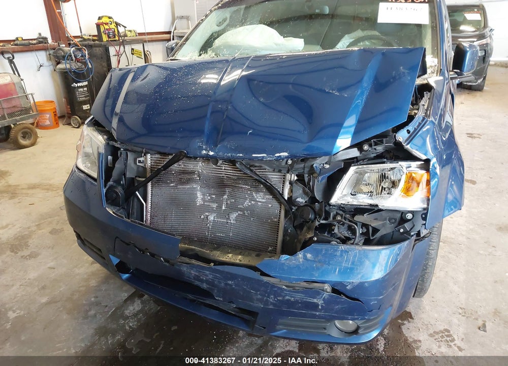 2010 DODGE GRAND CARAVAN CREW VIN: 2D4RN6DX6AR488805